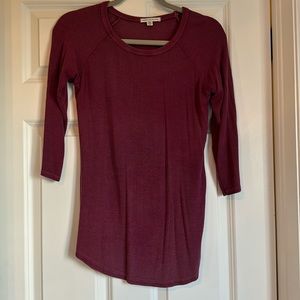 Maroon 3/4 T shirt from AE